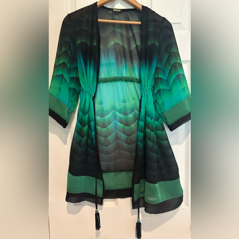 Dolcessa Poly/Silk Swim Coverup. Size Small.